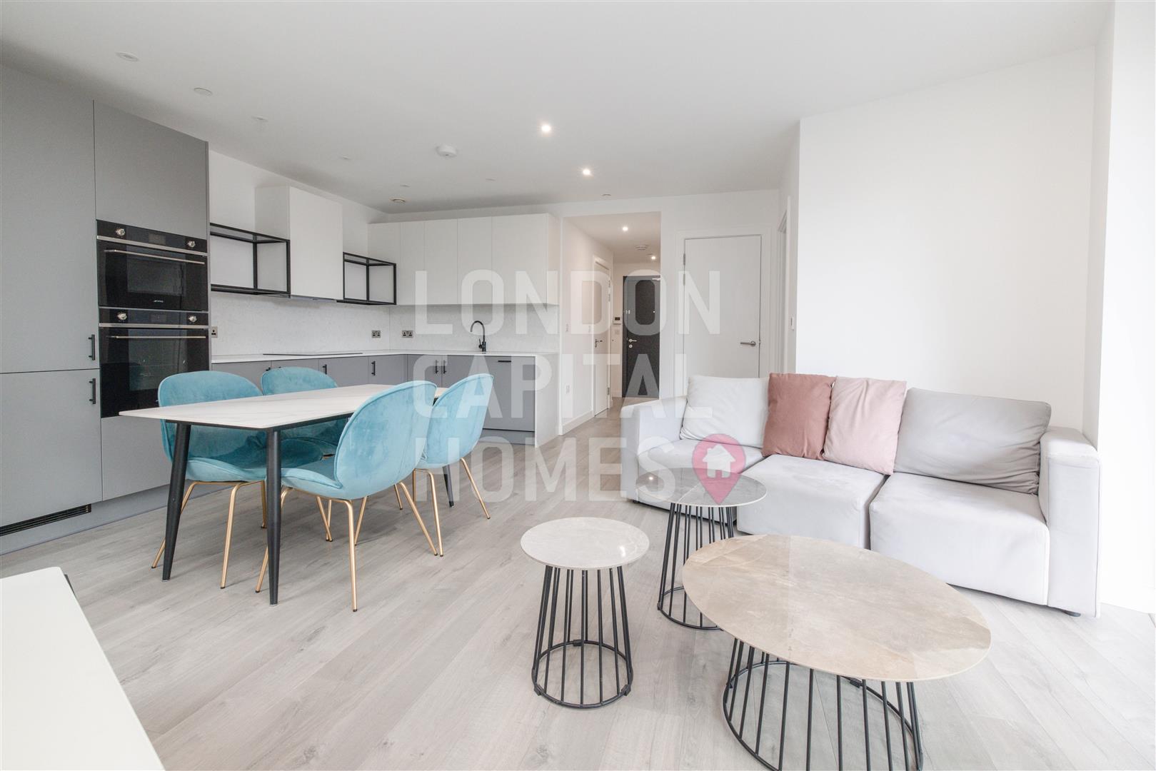 1 bed property in Willowbrook House, London